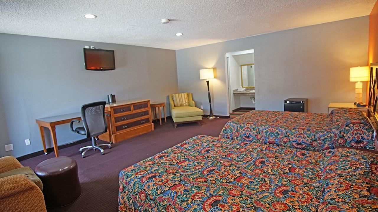 West Athens Los Angeles Inn & Suites - Lax מראה חיצוני תמונה